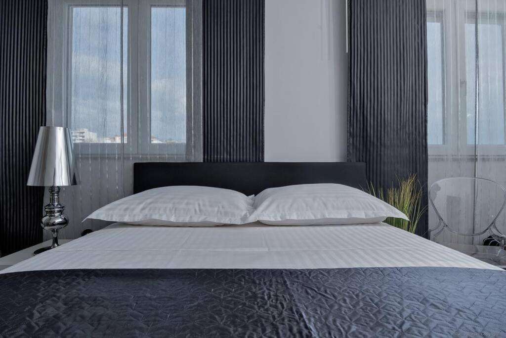 Ensidia Luxury Suite Split Exterior photo